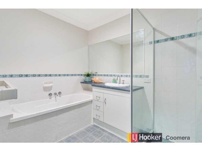 1/18 Dickinson Street, Upper Coomera QLD 4209