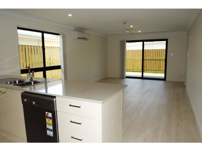 6 Fannon Court, Pimpama QLD 4209