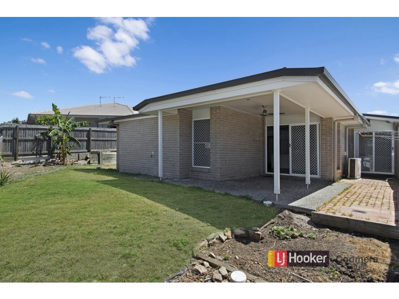 24 Winchester Crescent, Pimpama QLD 4209