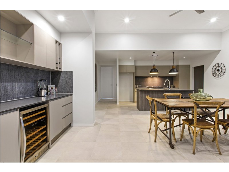 9 Sudbury Drive, Pimpama QLD 4209