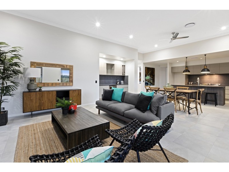 9 Sudbury Drive, Pimpama QLD 4209