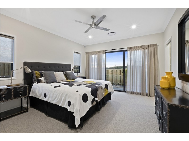 9 Sudbury Drive, Pimpama QLD 4209