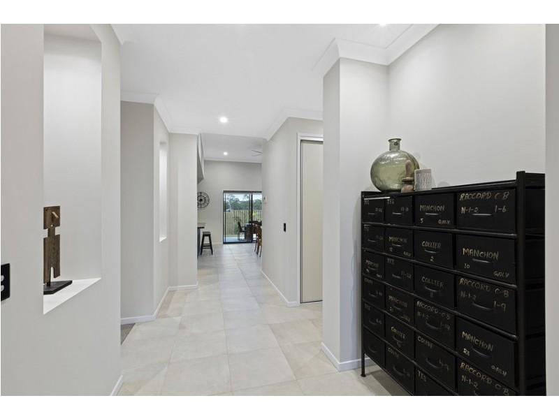 9 Sudbury Drive, Pimpama QLD 4209