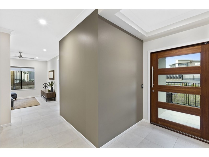 9 Sudbury Drive, Pimpama QLD 4209