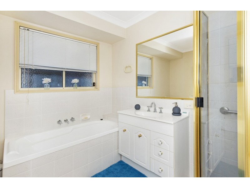 4 Ireland Way, Upper Coomera QLD 4209