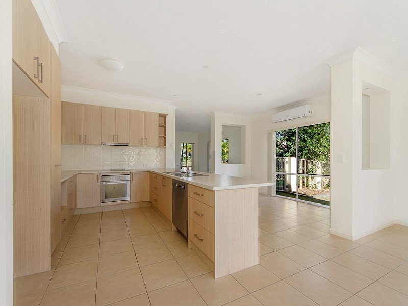 4 Seabird Lane, Coomera Waters QLD 4209