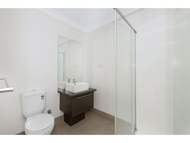 4/22 Christine Drive, Coomera QLD 4209