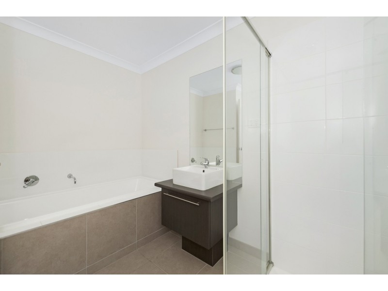 4/22 Christine Drive, Coomera QLD 4209