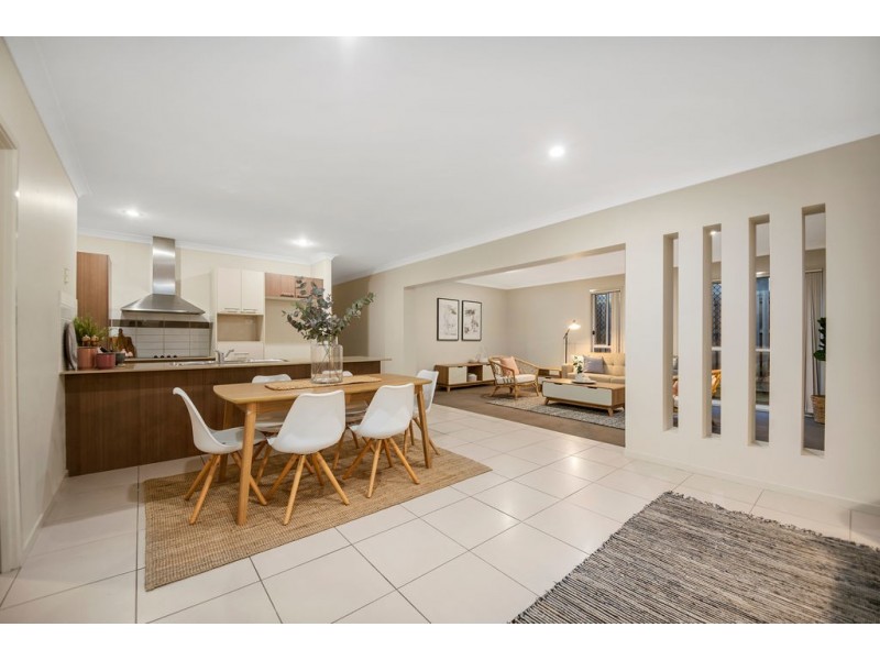 8 Henry Street, Coomera QLD 4209