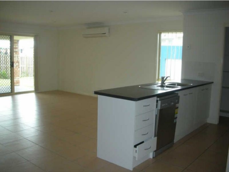 6 Flight Road, Upper Coomera QLD 4209