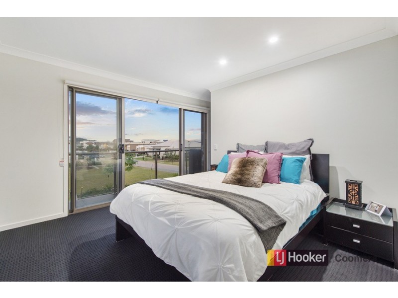 44 North Quay Circuit, Hope Island QLD 4212