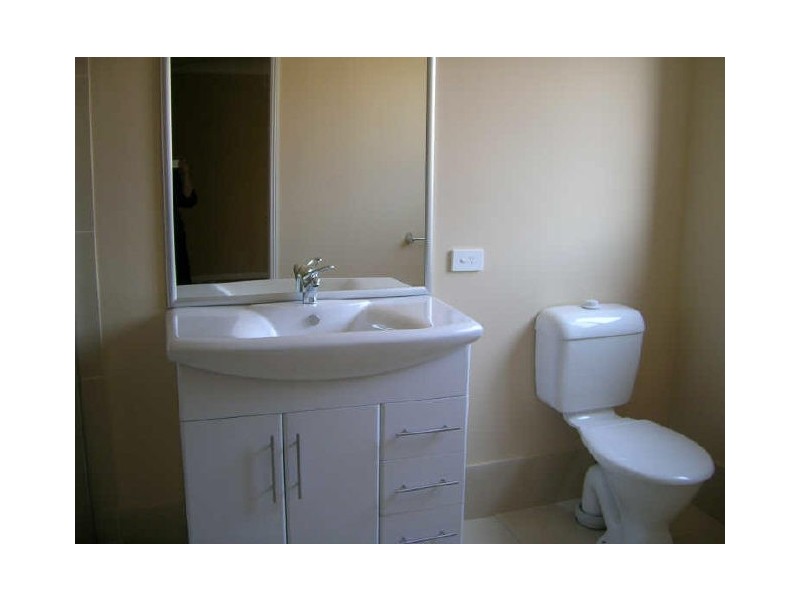 1/12 Jacob Court, Upper Coomera QLD 4209