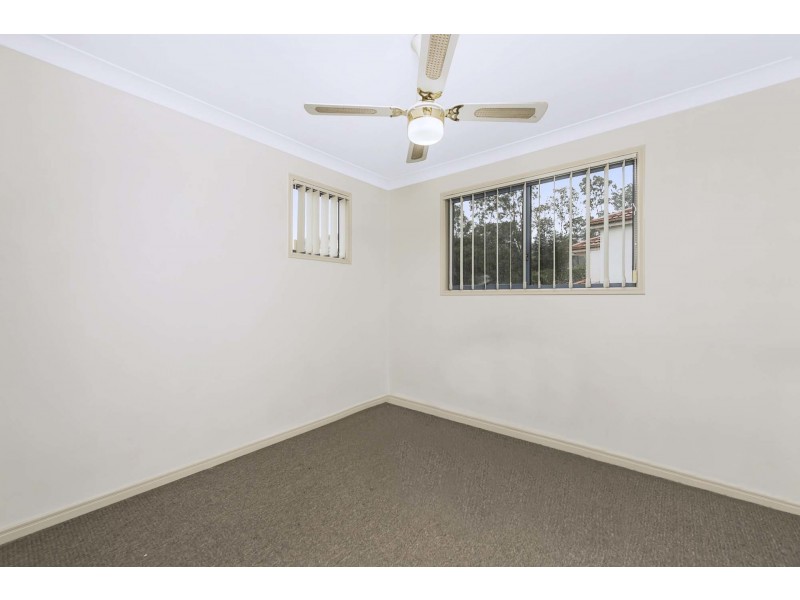18/2 Studio Drive, Pacific Pines QLD 4211