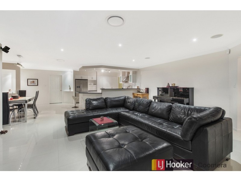 22 Kintail Lane, Coomera Waters QLD 4209