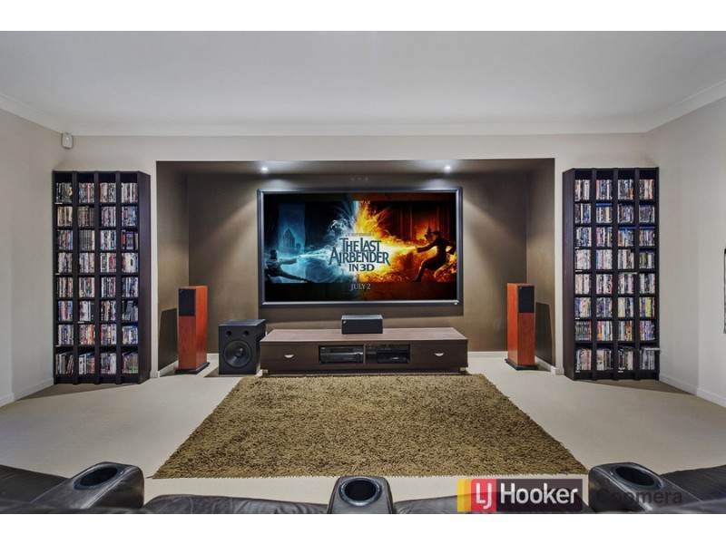 22 Kintail Lane, Coomera Waters QLD 4209