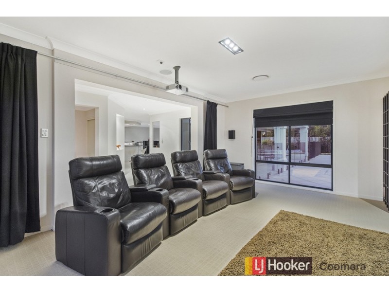 22 Kintail Lane, Coomera Waters QLD 4209