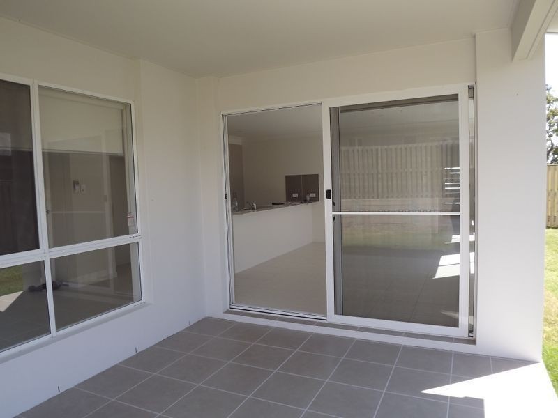 12 Mcallisters Crescent, Coomera QLD 4209