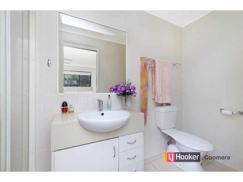 2/1 Freestone Drive, Upper Coomera QLD 4209