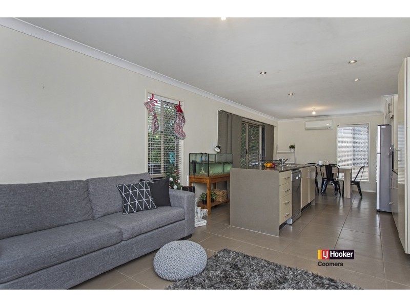 1/3 Silver Gull Street, Coomera QLD 4209