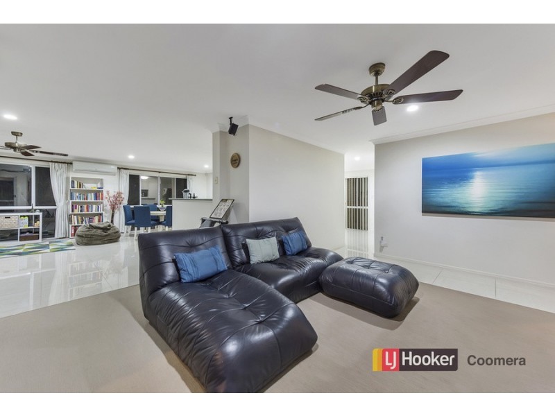 3 Waverley Park Close, Oxenford QLD 4210