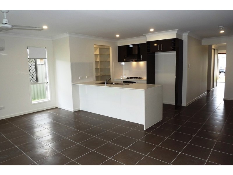 70 Taurus Circuit, Coomera QLD 4209