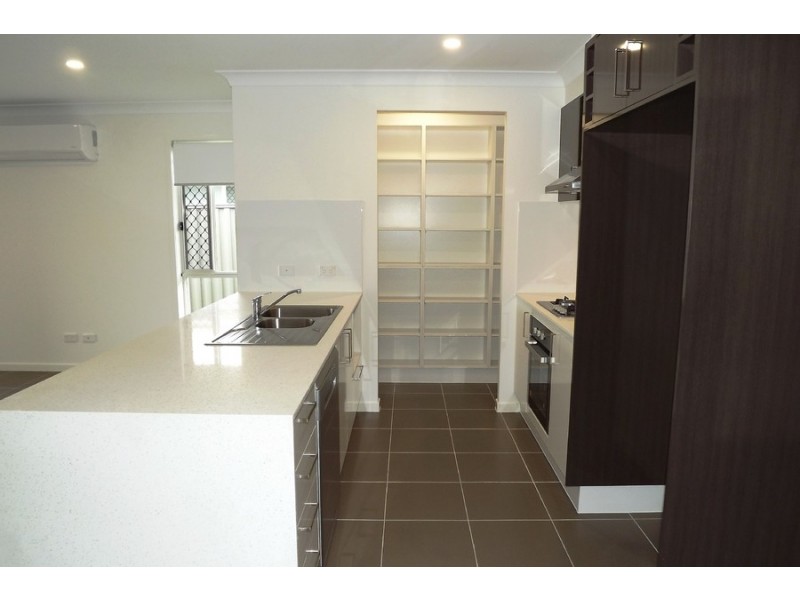 70 Taurus Circuit, Coomera QLD 4209