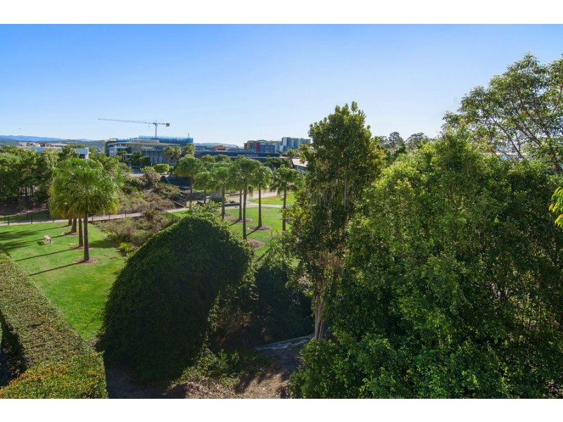 87/228 Varsity Parade, Varsity Lakes QLD 4227