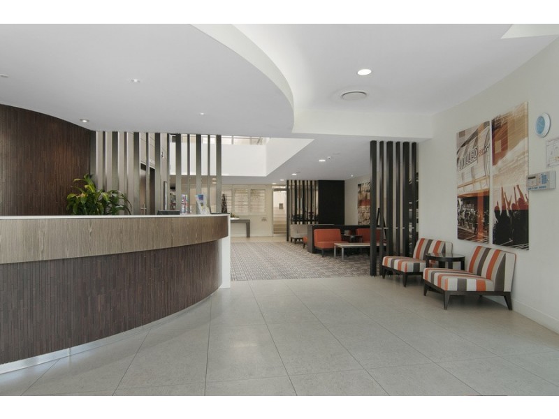 87/228 Varsity Parade, Varsity Lakes QLD 4227