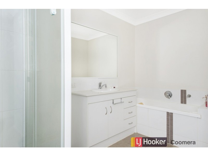 15 Jackson Street, Coomera QLD 4209