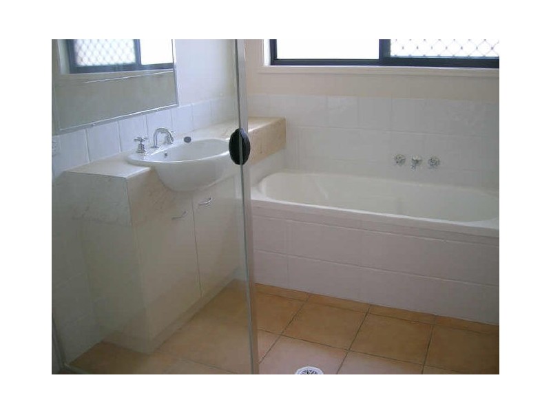 10 Firecrest Close, Upper Coomera QLD 4209