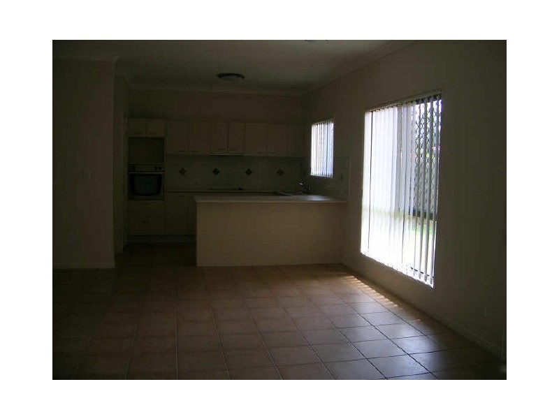 10 Firecrest Close, Upper Coomera QLD 4209