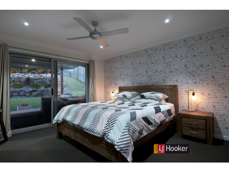 8 Isetta Court, Upper Coomera QLD 4209