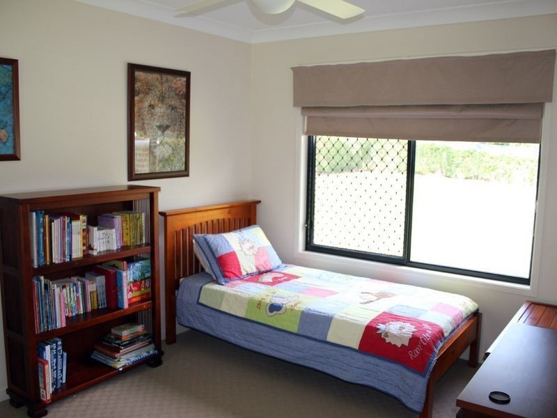 28 Seawind Road, Coomera Waters QLD 4209