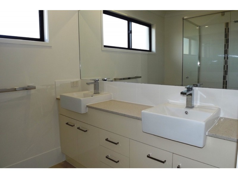 3 Doherty Drive, Pimpama QLD 4209