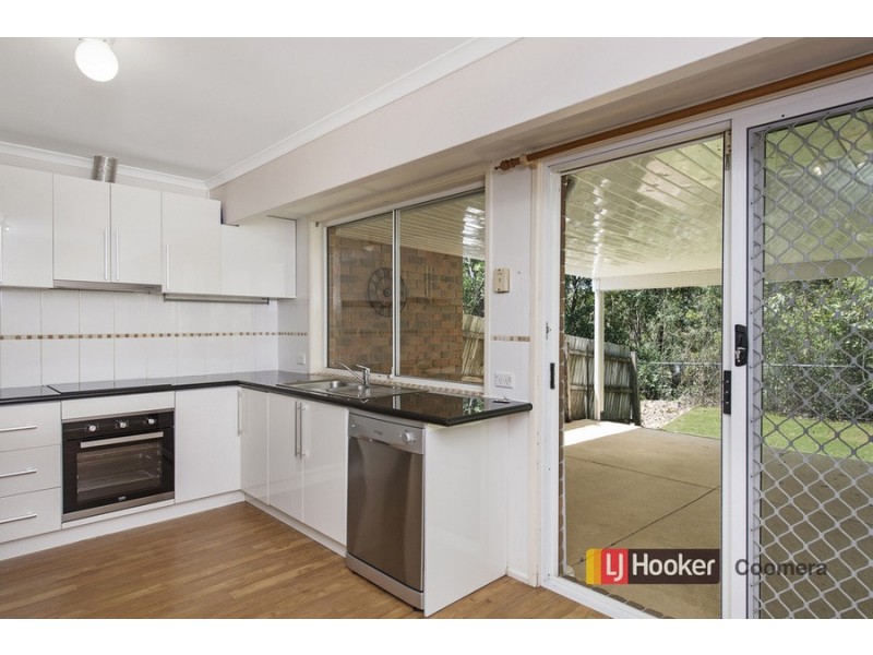 2/8-12 Village Way, Oxenford QLD 4210