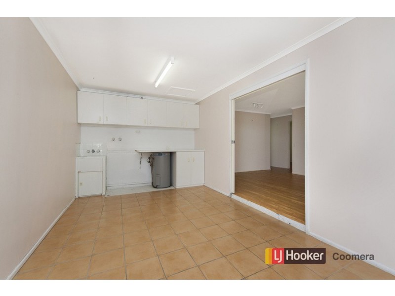 2/8-12 Village Way, Oxenford QLD 4210