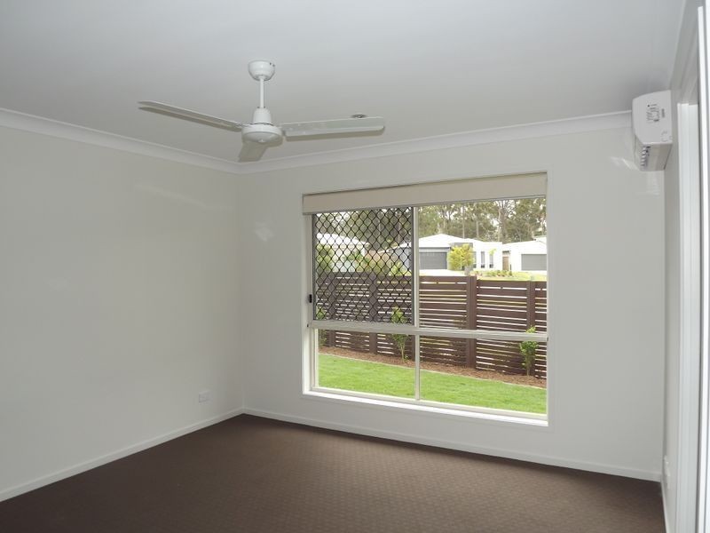 39 Park Vista Circuit, Coomera QLD 4209