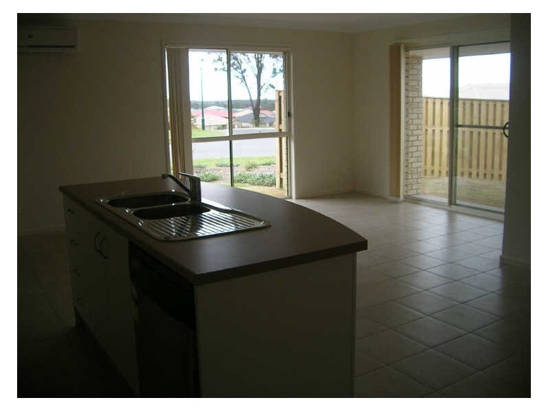 1/3 Paula Drive, Upper Coomera QLD 4209