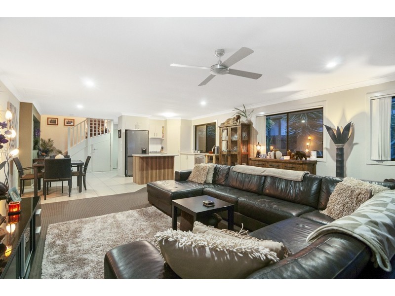 1/8 James Street, Pimpama QLD 4209