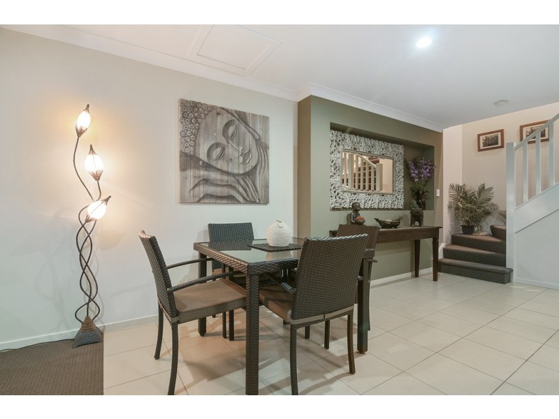 1/8 James Street, Pimpama QLD 4209