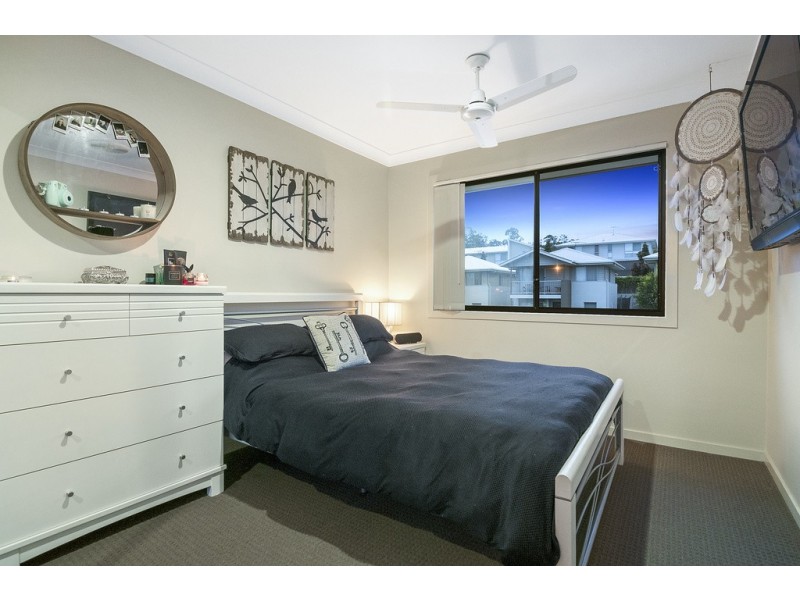 1/8 James Street, Pimpama QLD 4209