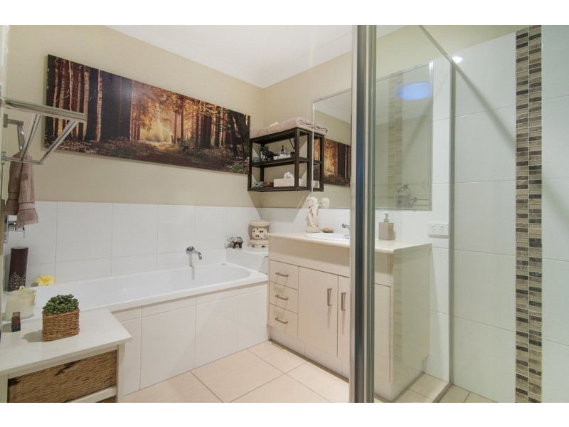 1/8 James Street, Pimpama QLD 4209