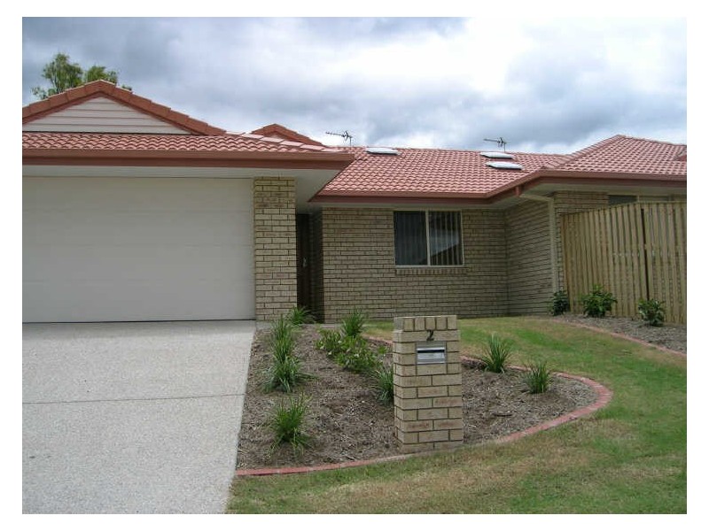 2/3 Paula Drive, Upper Coomera QLD 4209