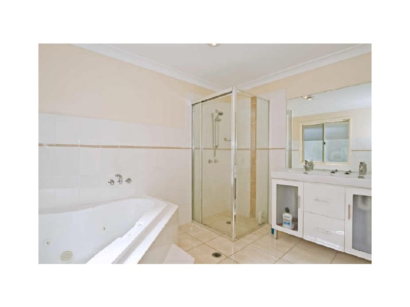 27 Waterclover Drive, Upper Coomera QLD 4209