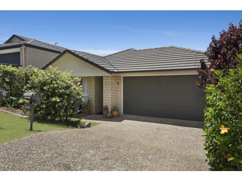 25 Mungana Drive, Upper Coomera QLD 4209