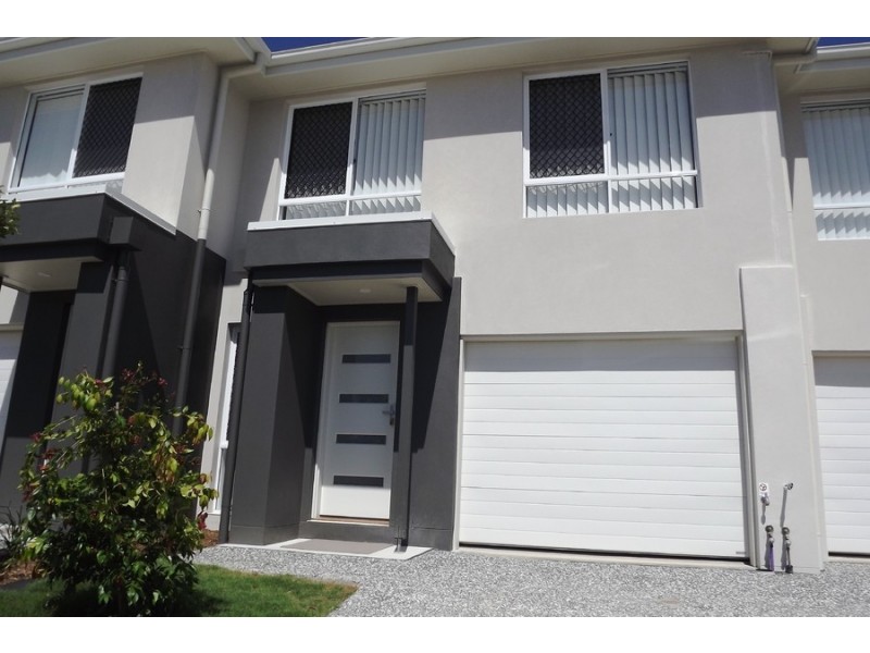 2/46 Gunther Avenue, Coomera QLD 4209