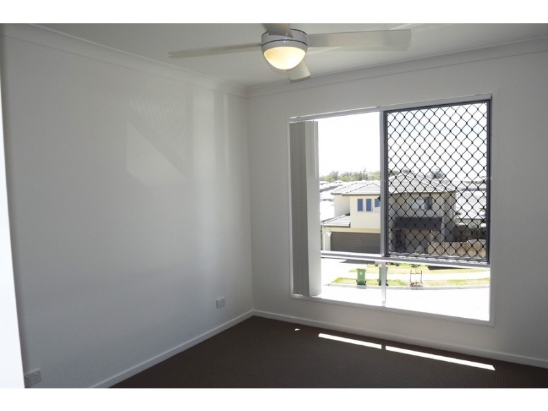 1/46 Gunther Avenue, Coomera QLD 4209