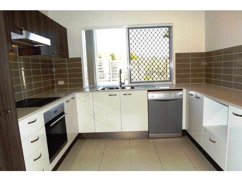 1/46 Gunther Avenue, Coomera QLD 4209