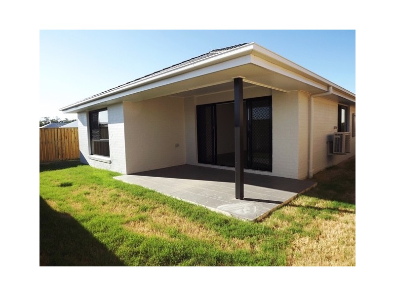 13 Giacco Street, Pimpama QLD 4209