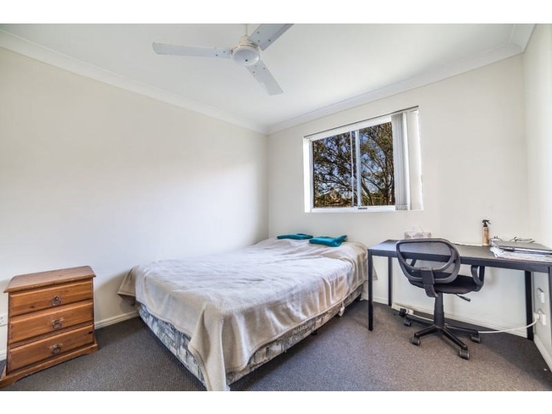 17/132 High Street, Southport QLD 4215